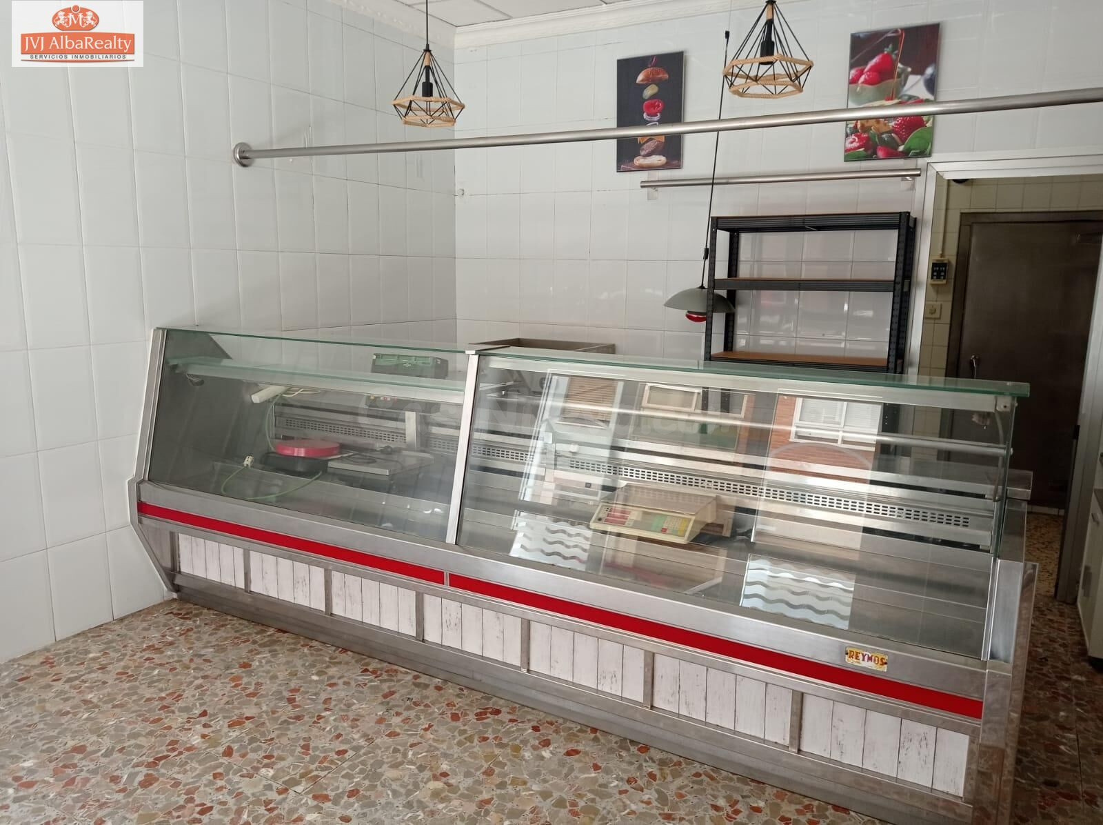 LOCAL EN VENTA ZONA ENSANCHE