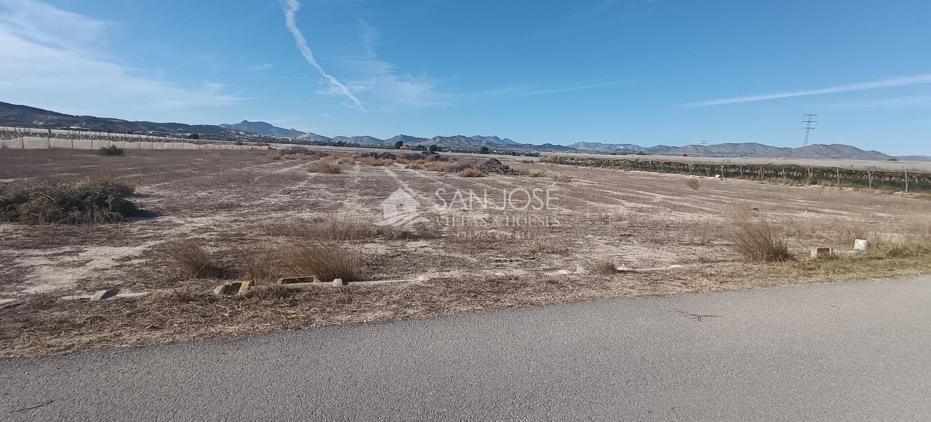 SE VENDE PARCELA DE TERRENO EN MONFORTE DEL CID