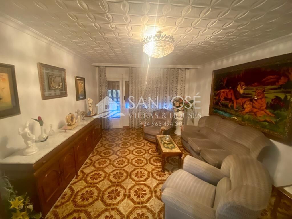 VENTA DE CASA EN SAN VICENTE DEL RASPEIG, ZONA CENTRO