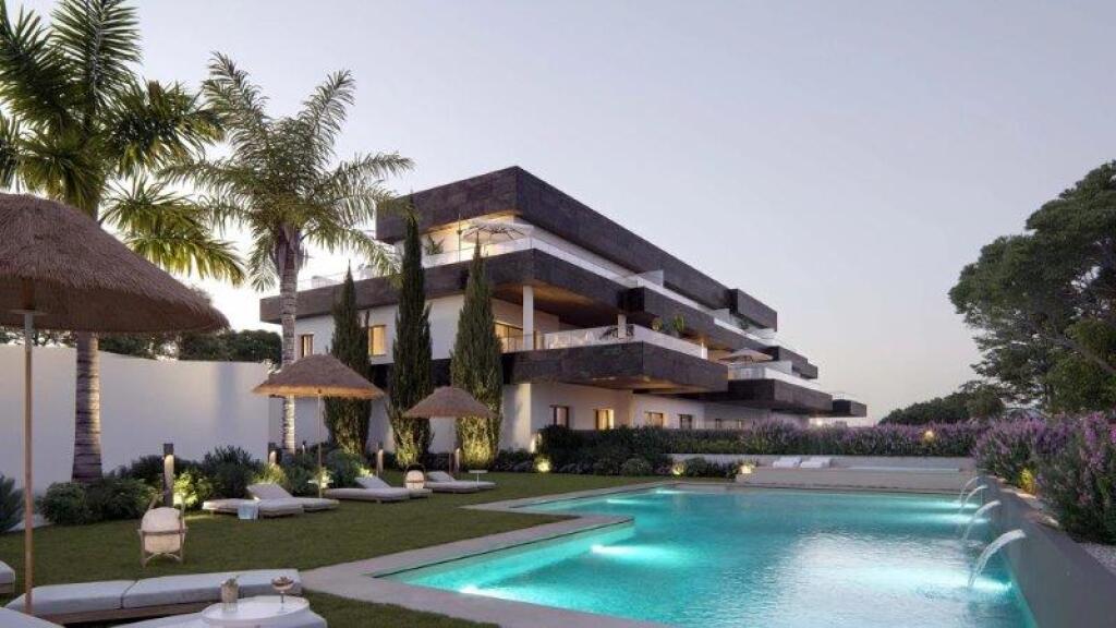 ESPECTACULAR VIVIENDA DE OBRA NUEVA EN CASARES