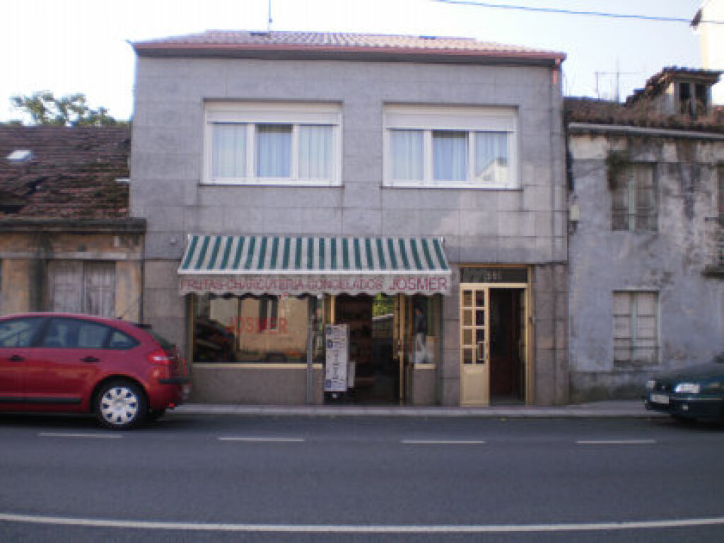 Casa-Chalet en Venta en Naron La Coruña Ref: 437604