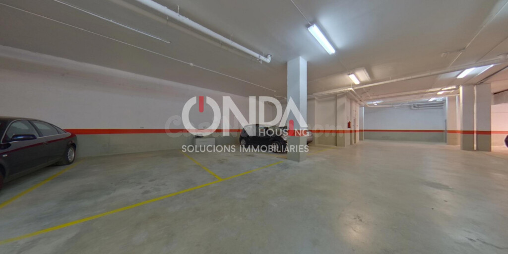 Plaza de Parking en Tremp