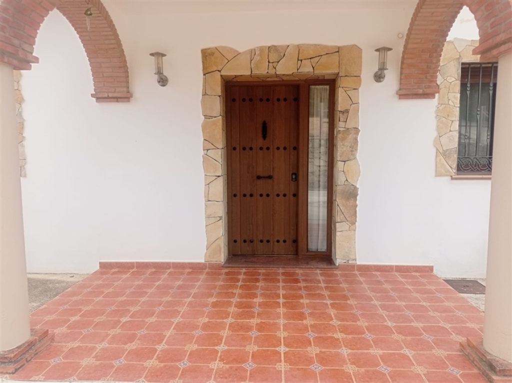 Casa-Chalet en Venta en Cortes De La Frontera Málaga - foto 4