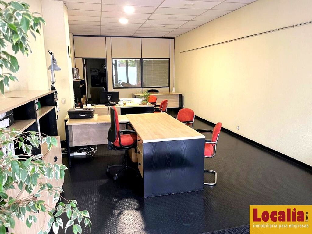 Local de varios niveles en Palencia capital