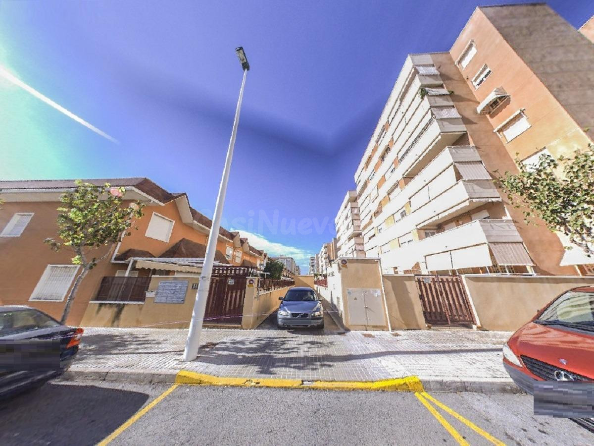 Vendo Plaza de garaje en Josep Joaquim Landerer (Altabix)