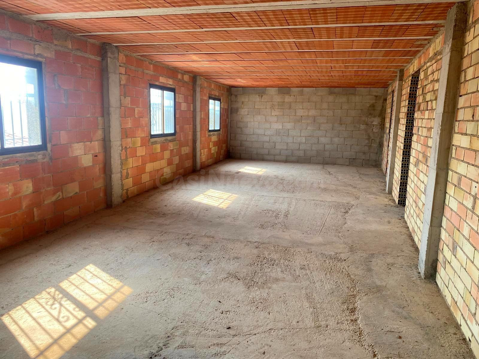 INMUEBLE DE DOS ALTURAS EN CONSTRUCCIÓN - foto 4