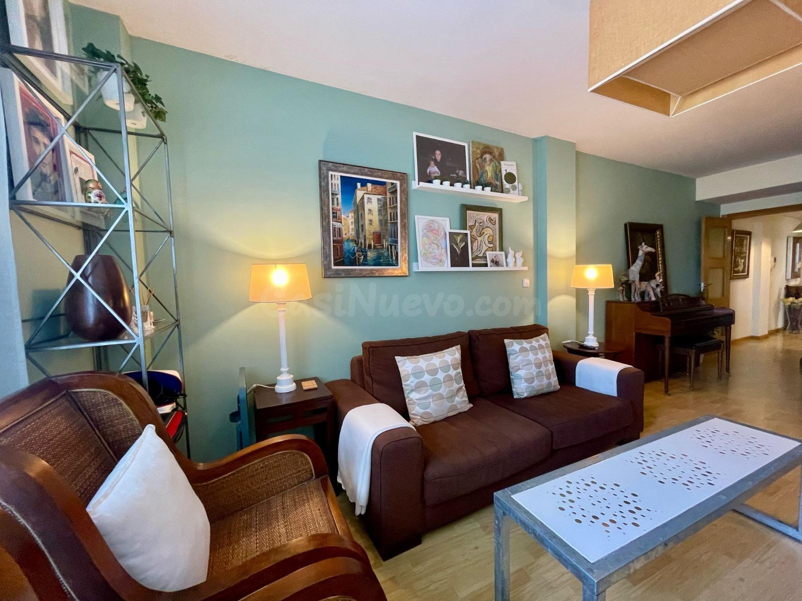 Venta de piso en Avda. Ciudad de Almeria