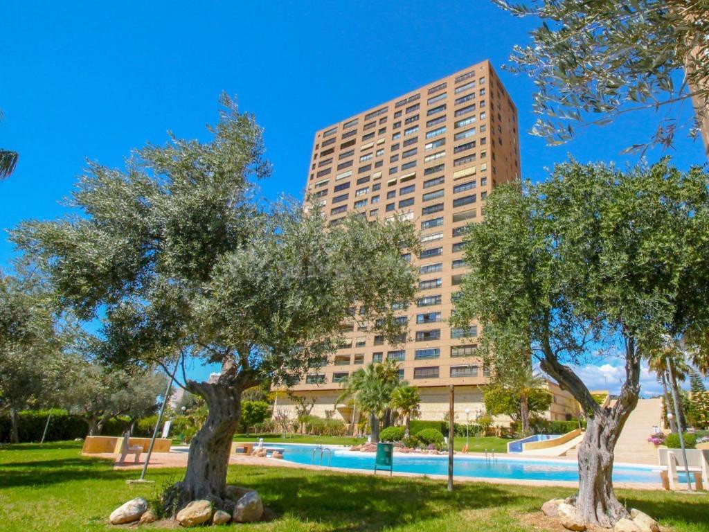 SE VENDE UN PISO EN PONIENTE, BENIDORM