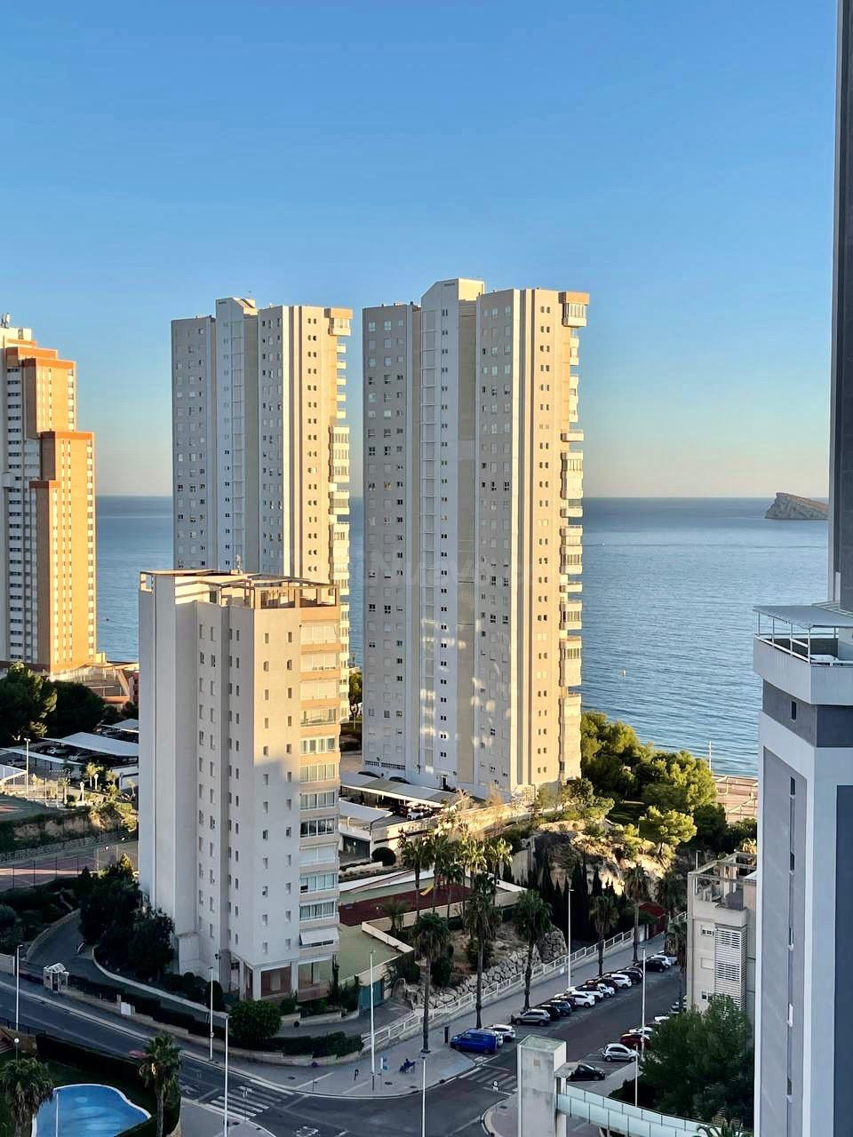 SE VENDE EL PISO CON VISTAS AL MAR EN PONIENTE, BENIDORM