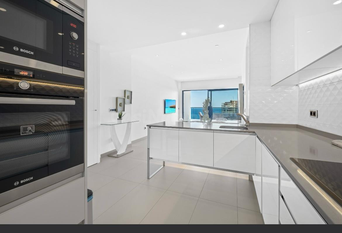 APARTAMENTO EN SUNSET DRIVE