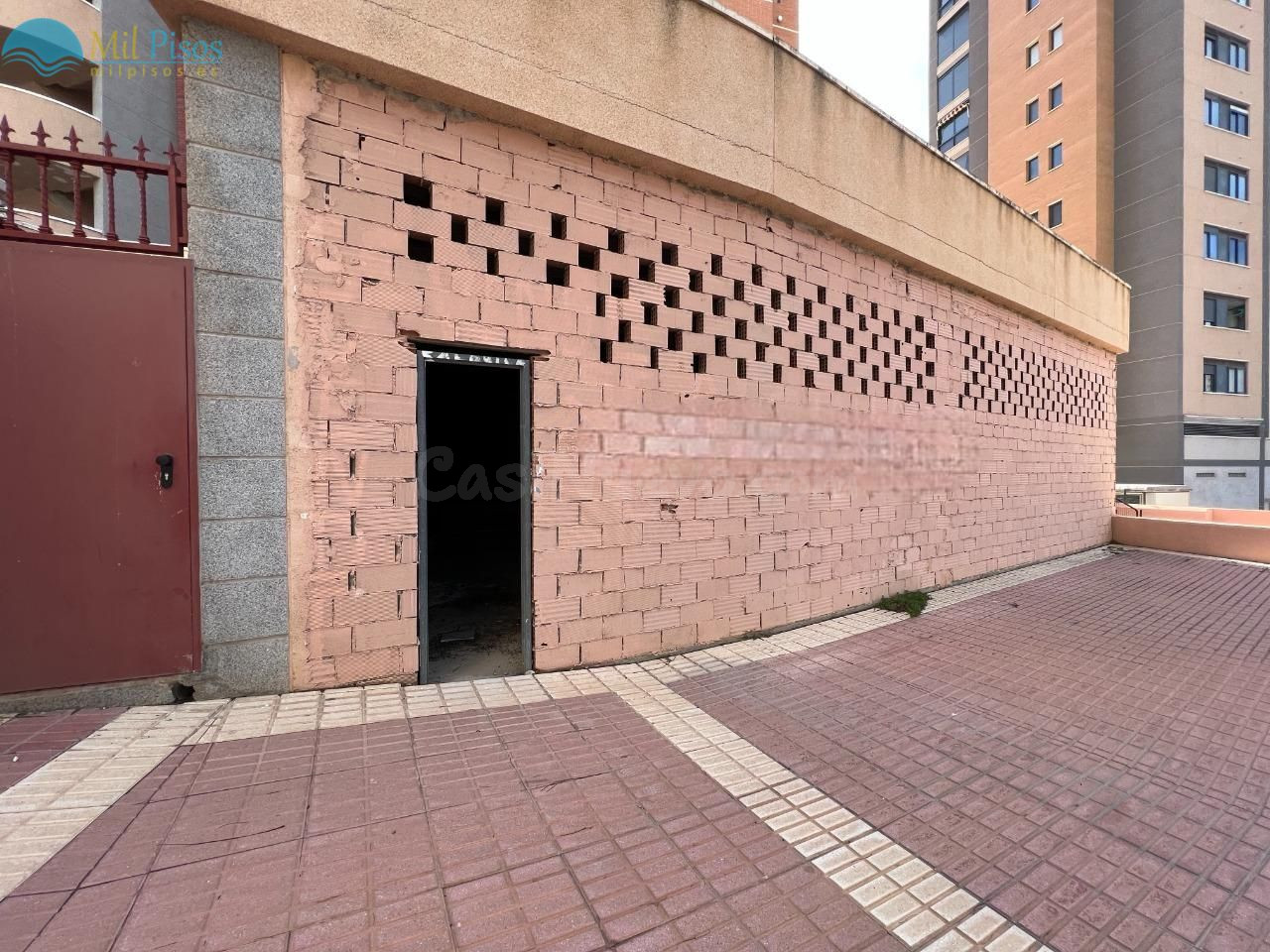 Local comercial zona hotel Bali Benidorm