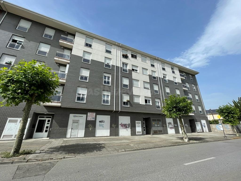 VENTA LOCAL COMERCIAL EN PONFERRADA