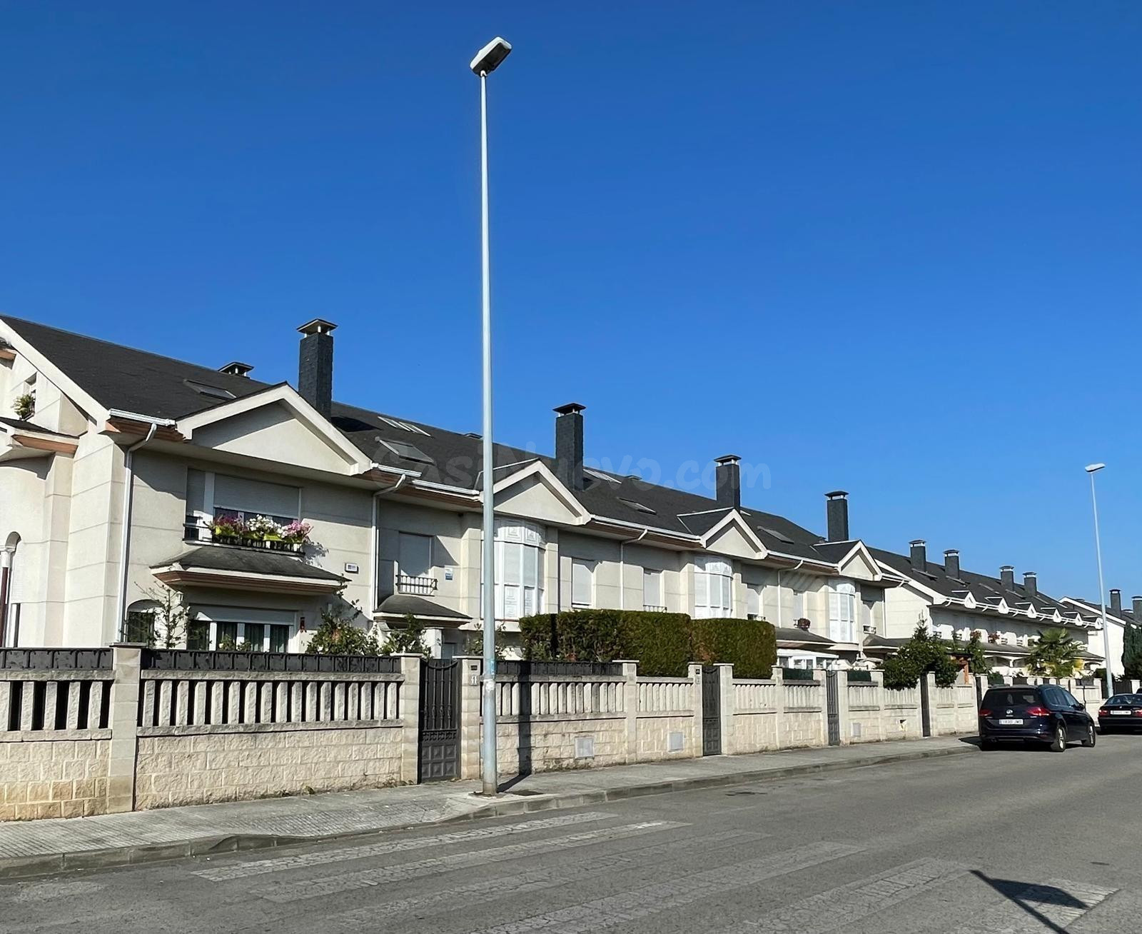 Venta Chalet adosado en Ponferrada zona Aldama