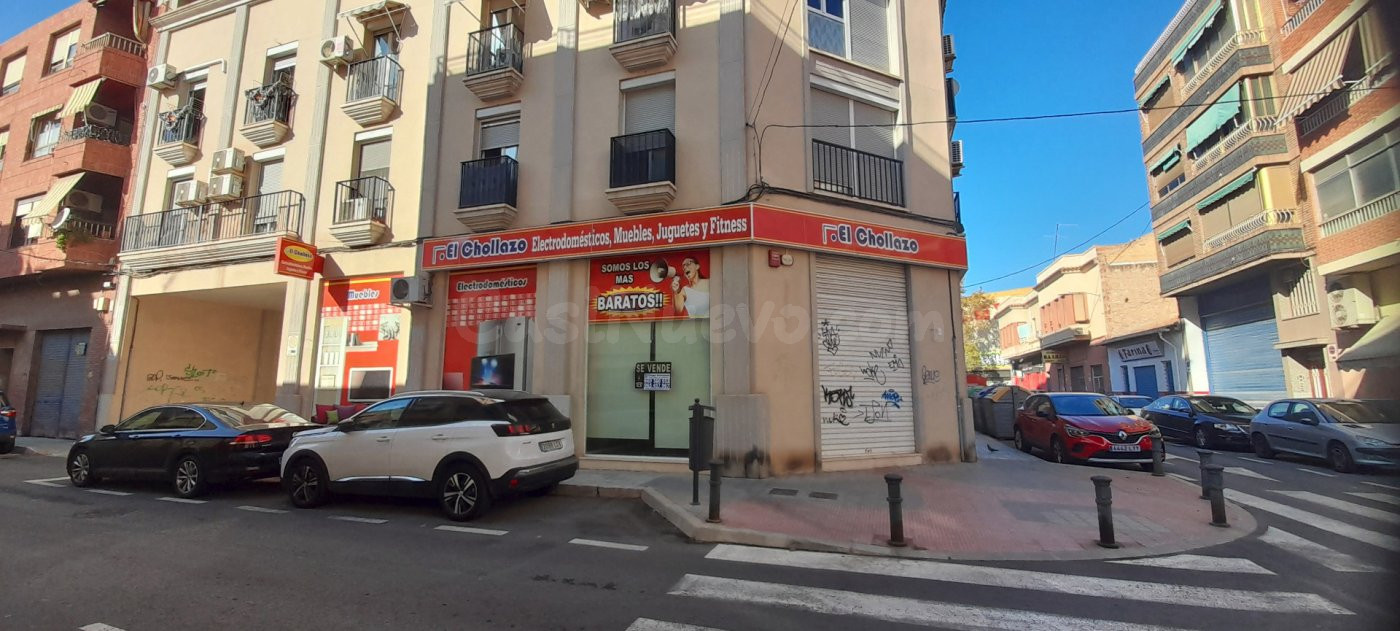 REBAJADO   Espectacular local comercial en una de las mejores zonas de Florida de Alicante
