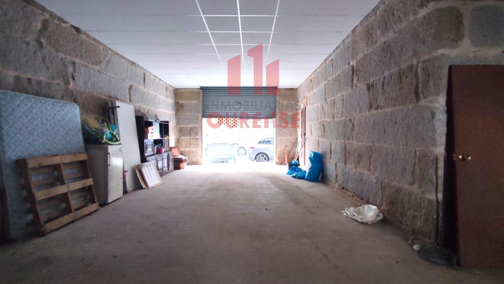 LOCAL COMERCIAL SITUADO EN EL COUTO, CERCA DE LOS JUZGADOS.