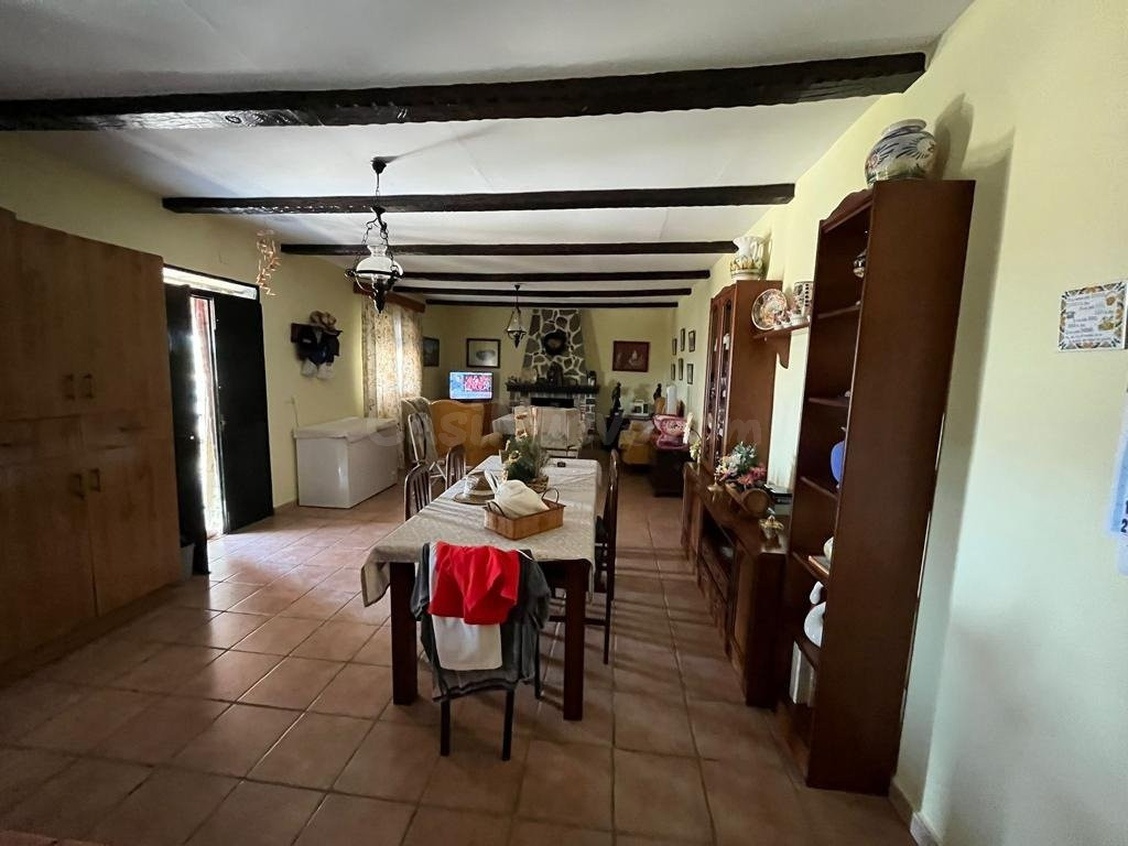 CHALET EN VENTA CTRA OLIVENZA-CHELES - foto 2