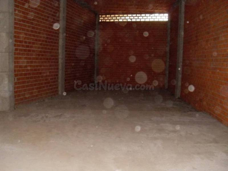 LOCAL EN VENTA ZONA PINILLA, 90 M2, EN BRUTO