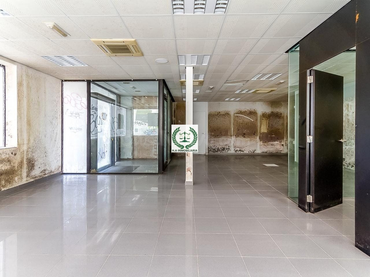 SE VENDE LOCAL COMERCIAL EN EL VELLÓN - foto 4