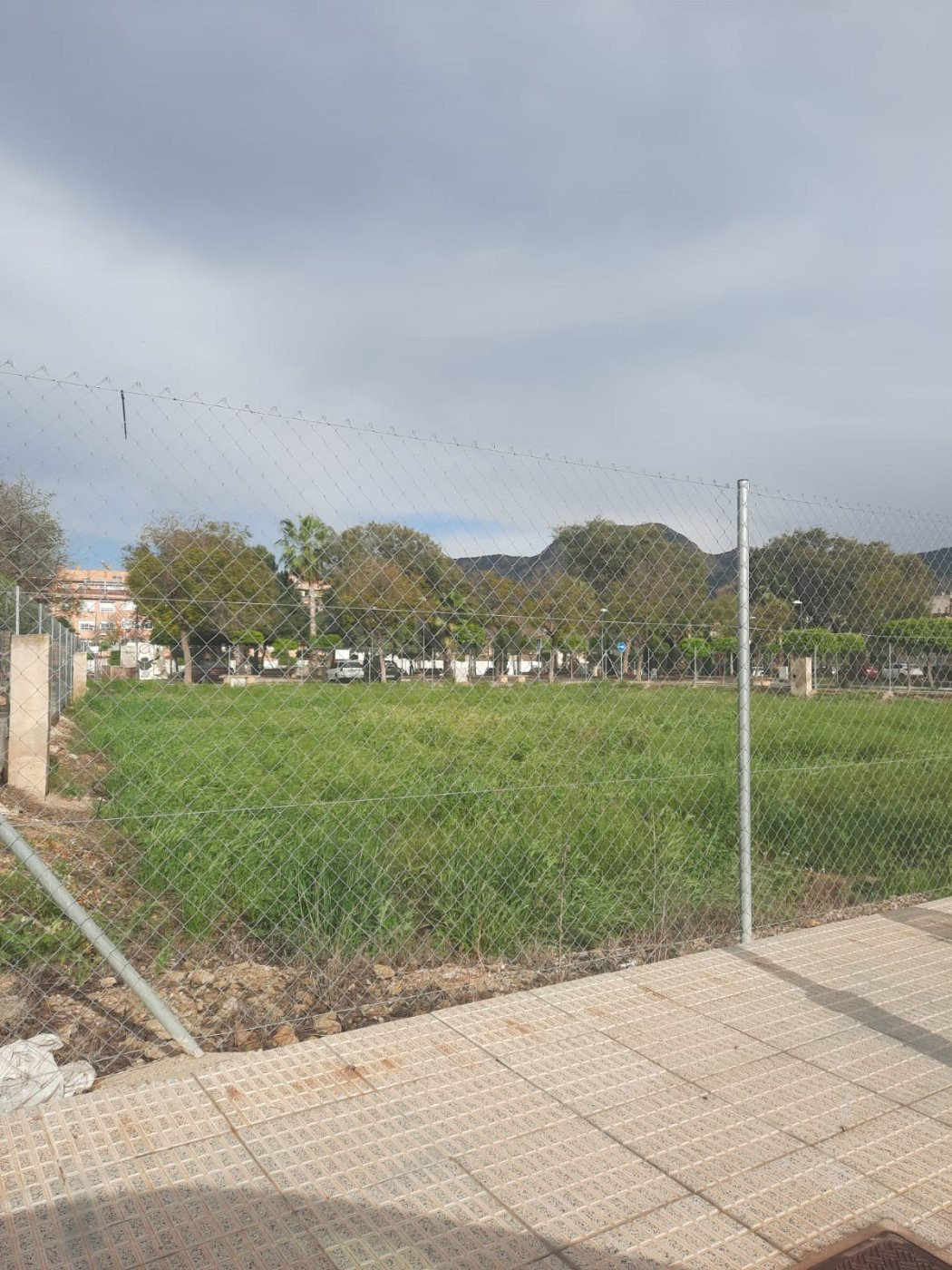 VENTA DE CUATRO PARCELAS EN BENIAJÑN.