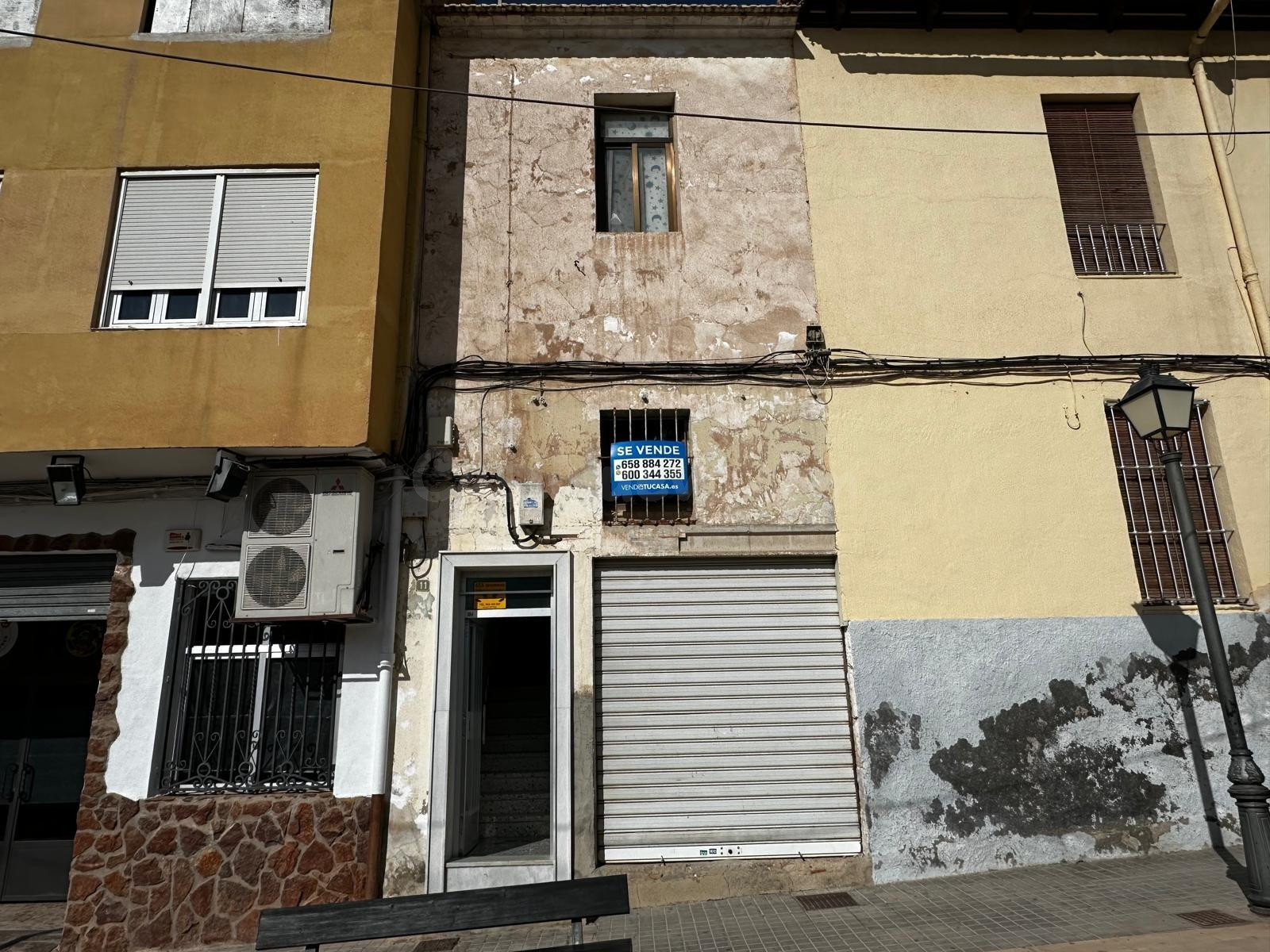 Casa para reformar en Petrer