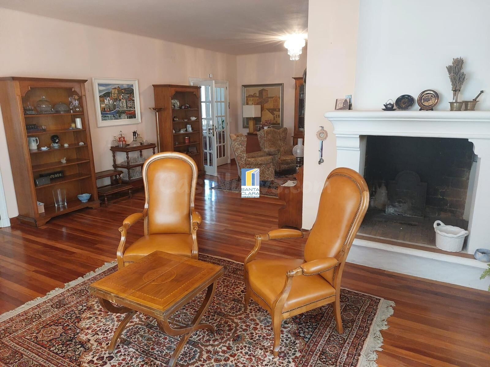 CASA EN VENTA DE 6 DORMITORIOS, 4 BAÑOS, JARDÍN Y GARAJE EN  - foto 3