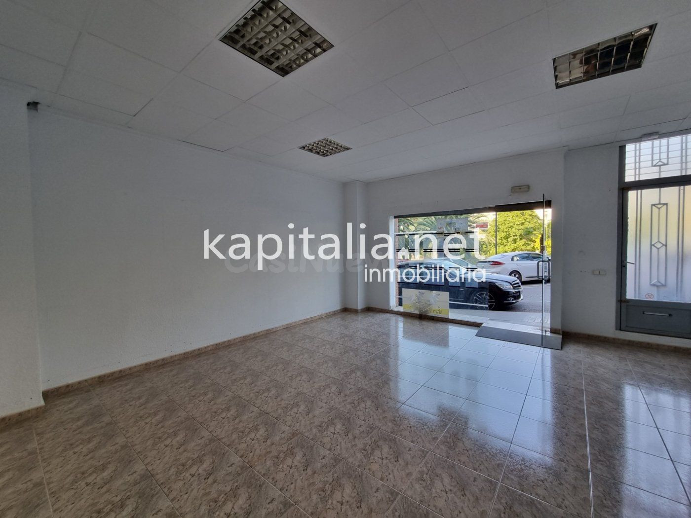 Local a la venta en Ontinyent.