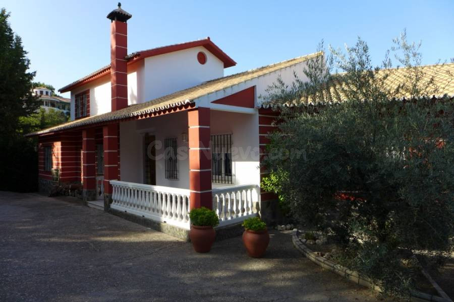 Venta de Chalet - foto 2