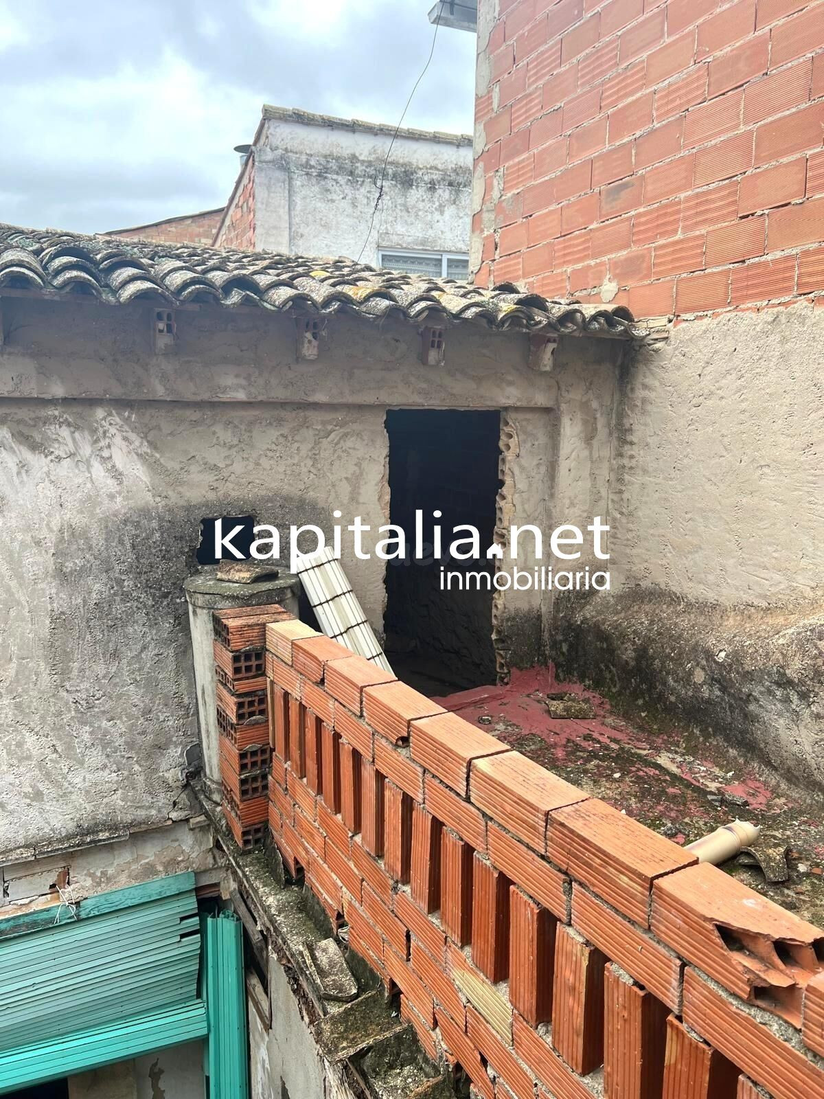 CASA A LA VENTA PARA REFORMAR EN BENISSUERA. - foto 3