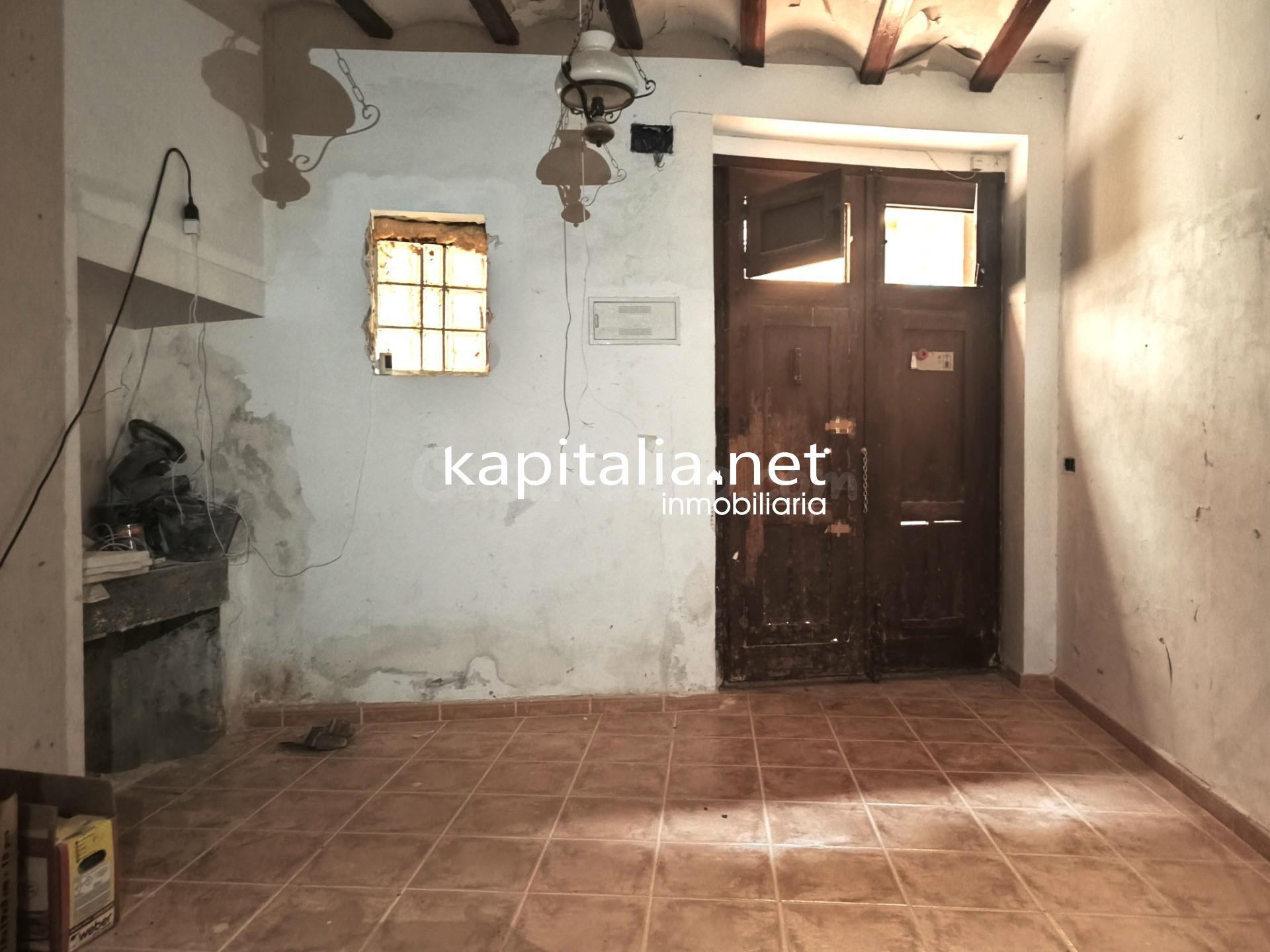 CASA PARA REFORMAR A LA VENTA EN COCENTAINA