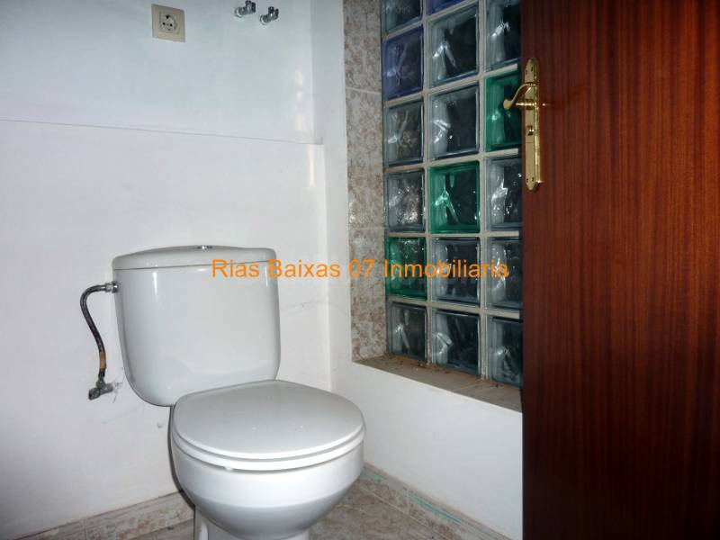 REF-2289 LOCAL COMERCIAL 150 m2 O PORRIÑO - foto 4