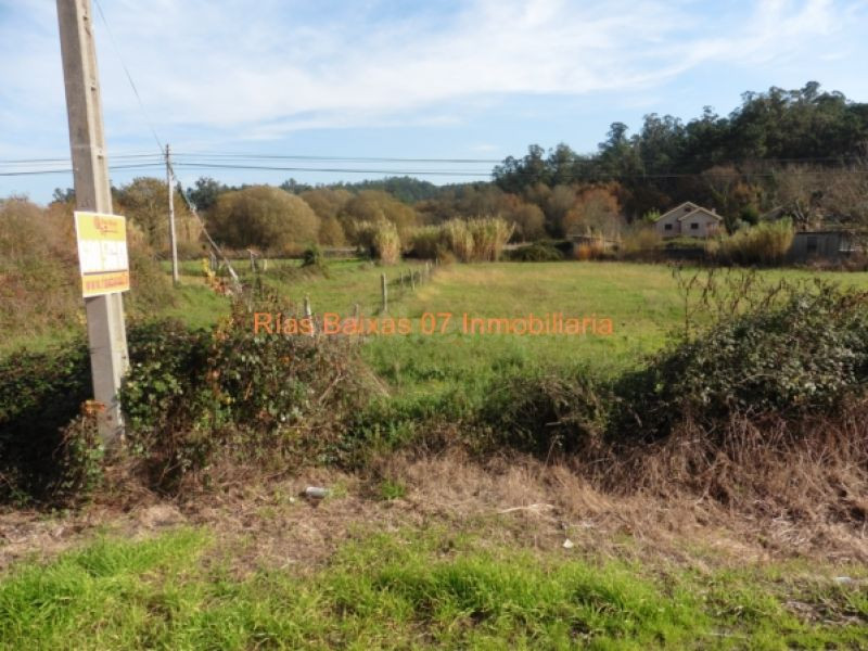 REF 2366 SOLAR LLANO Y SOLEADO CON PROYECTO 1266 m2 CRUCEIRO - foto 4