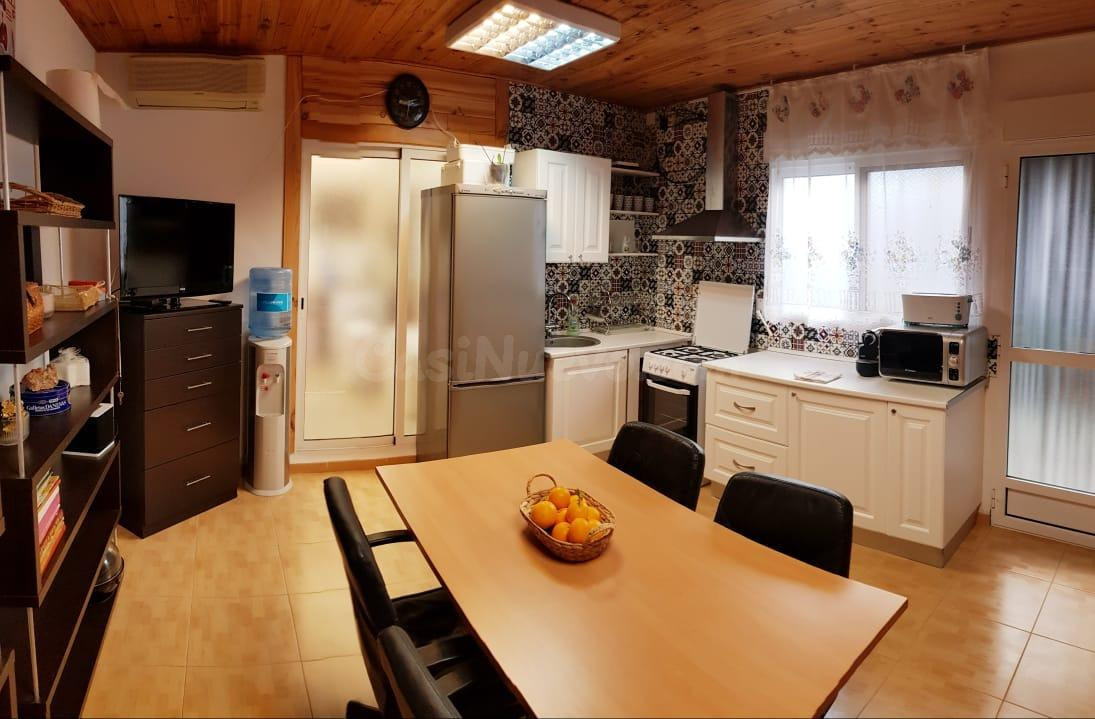 CASA CENTRICA PARA VIVIR