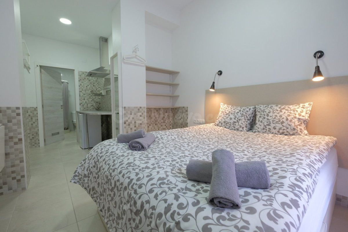 Hostal en el Centro Urbano - foto 2