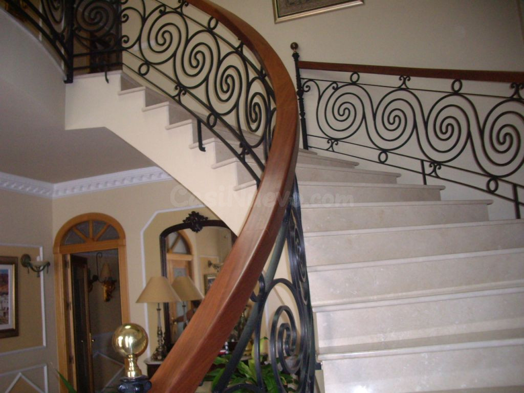 MAGNIFICO CHALÉ EN VENTA EN ADRA - foto 2