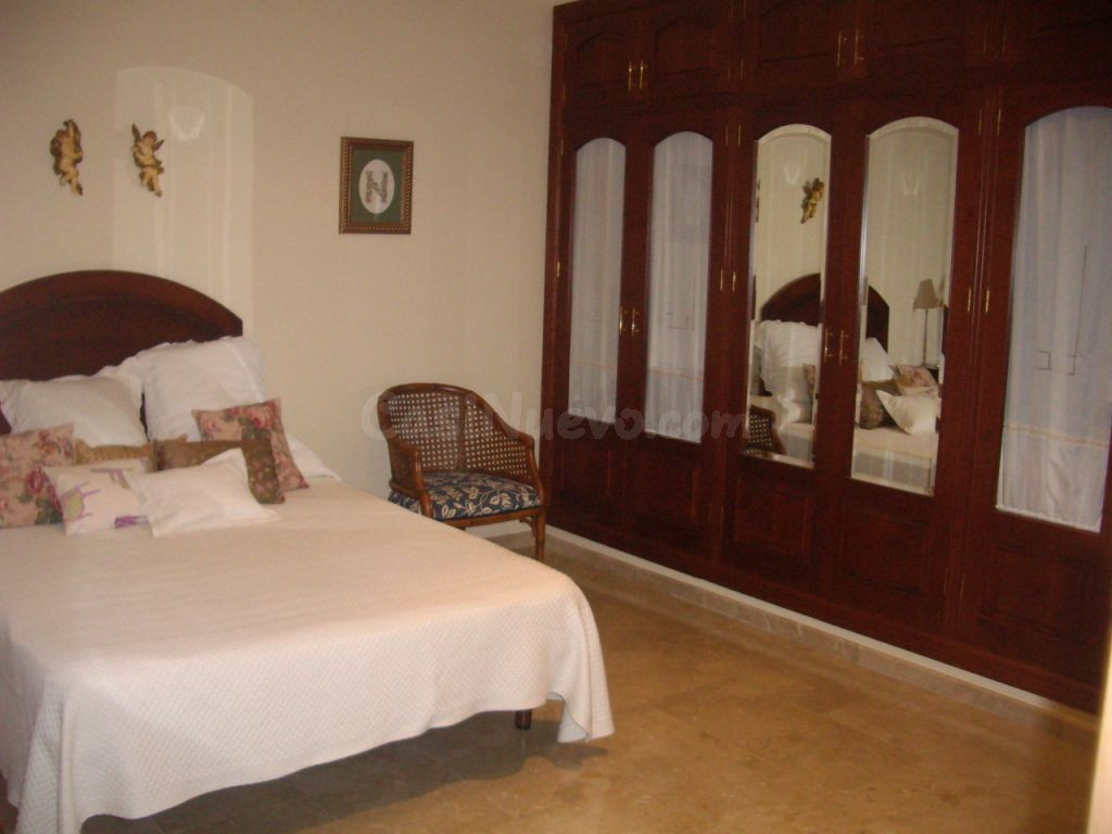 MAGNIFICO CHALÉ EN VENTA EN ADRA - foto 5