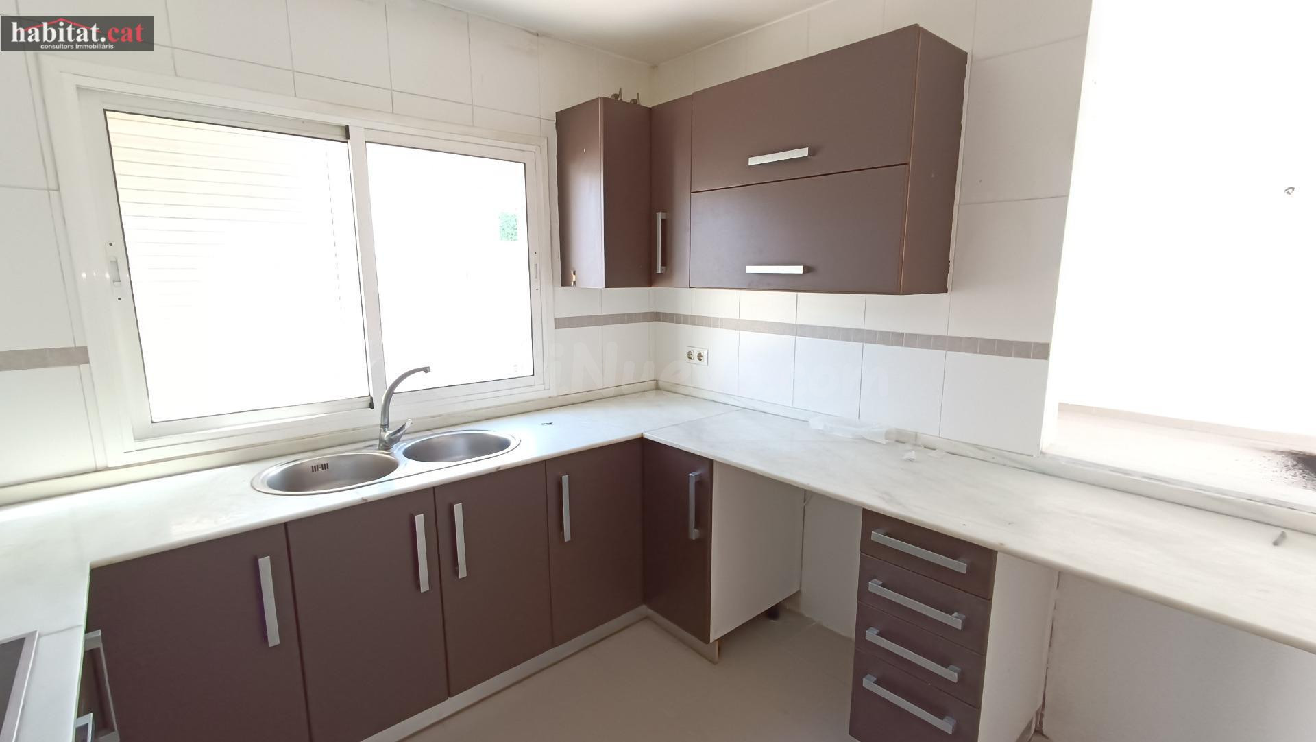 ¡¡ CASA EN CANYELLES -  LES PALMERES !!