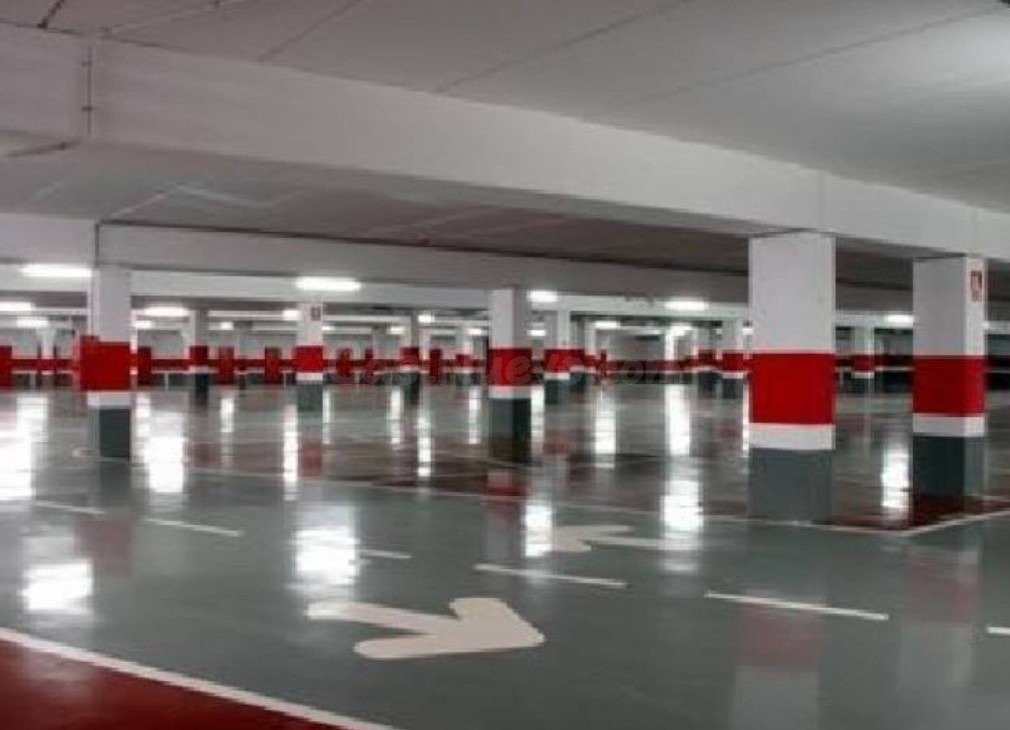 PARKING EN VENTA  EN ESPARREGUERA