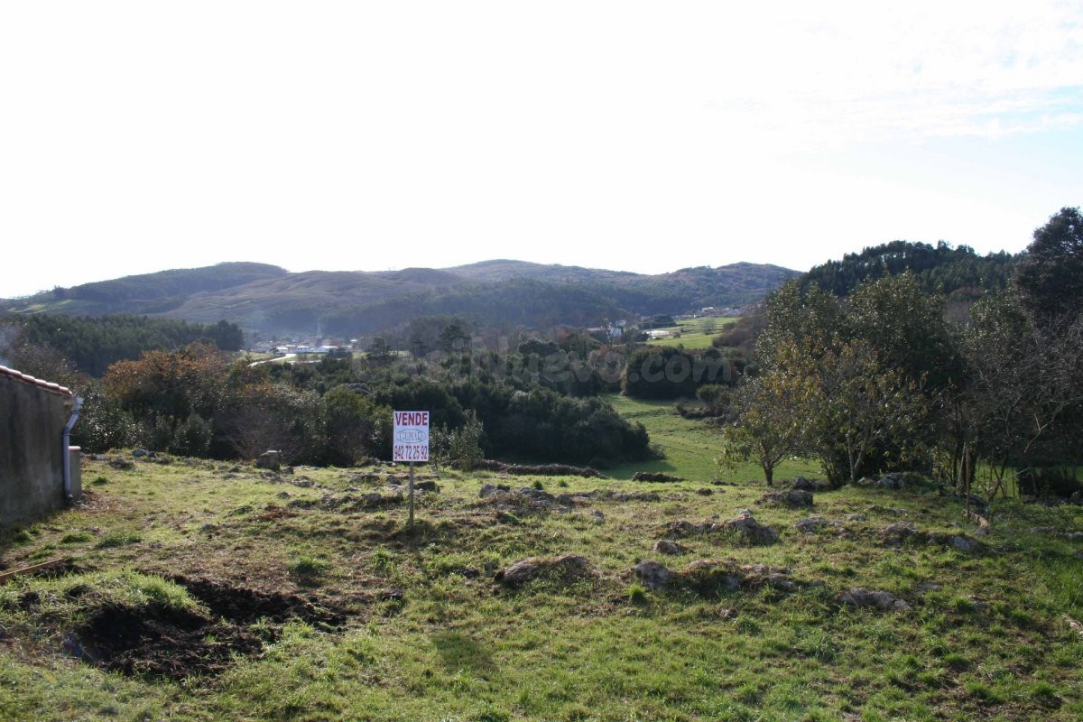 TERRENO EN LIANDRES