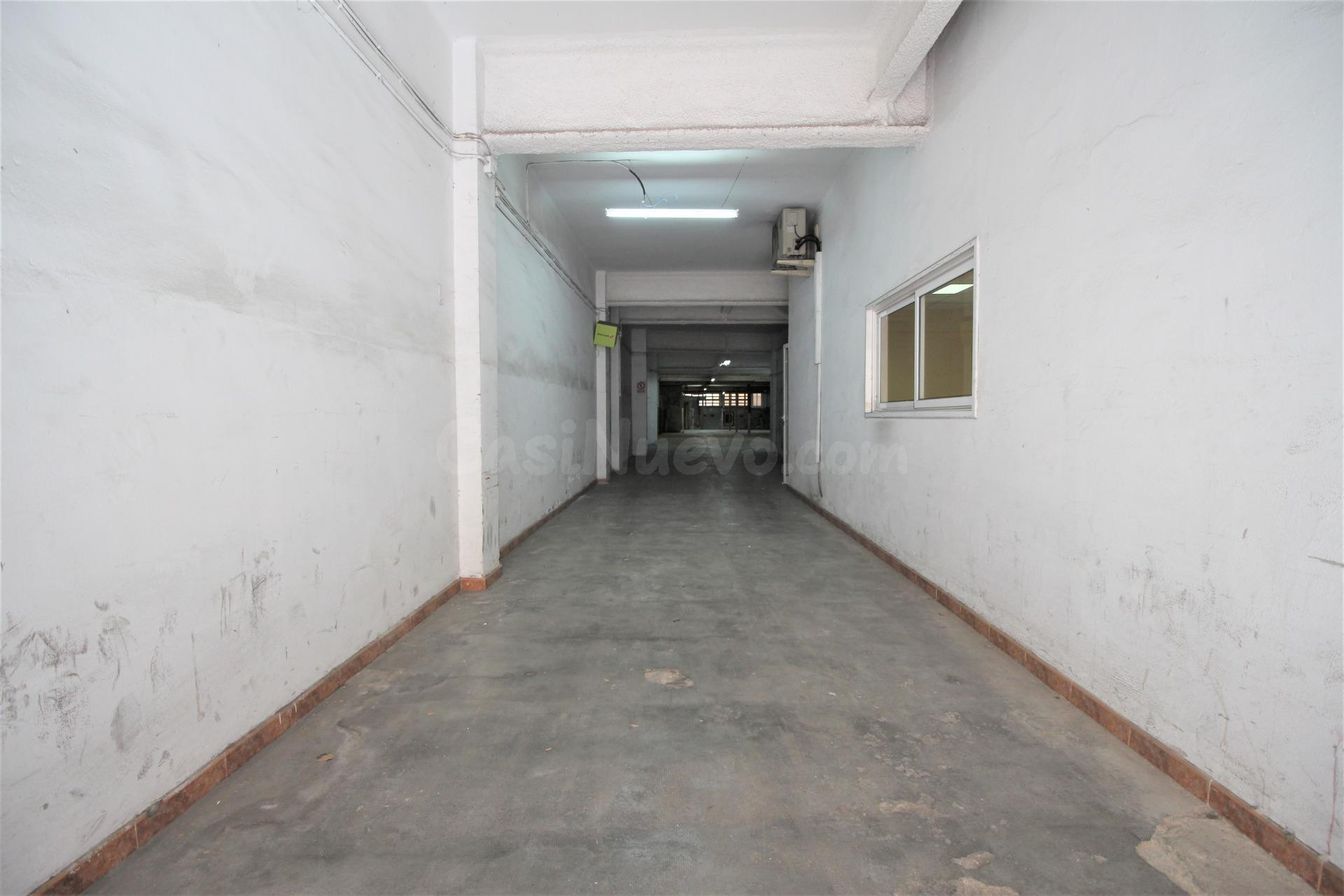 Local en venta Hospitalet del Llobregat - foto 4