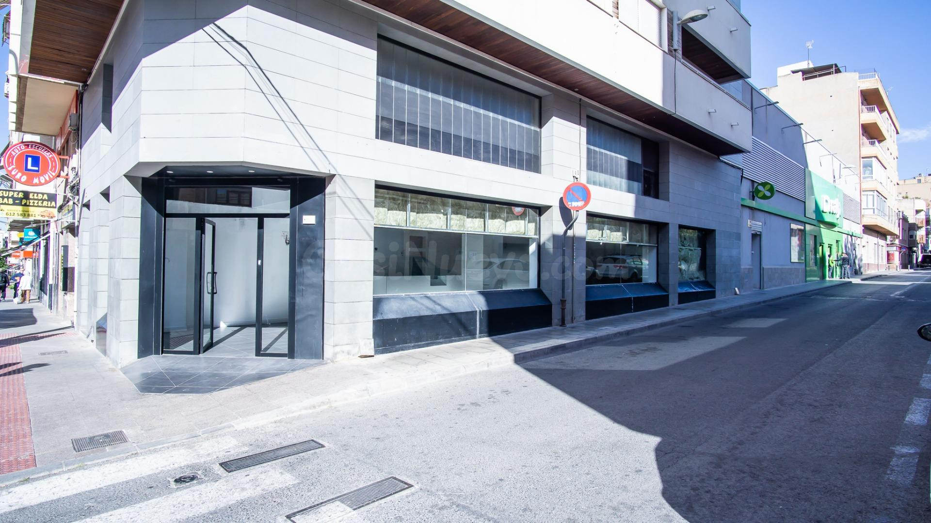 Alquiler Local Comercial en Elda - Gran Avenida
