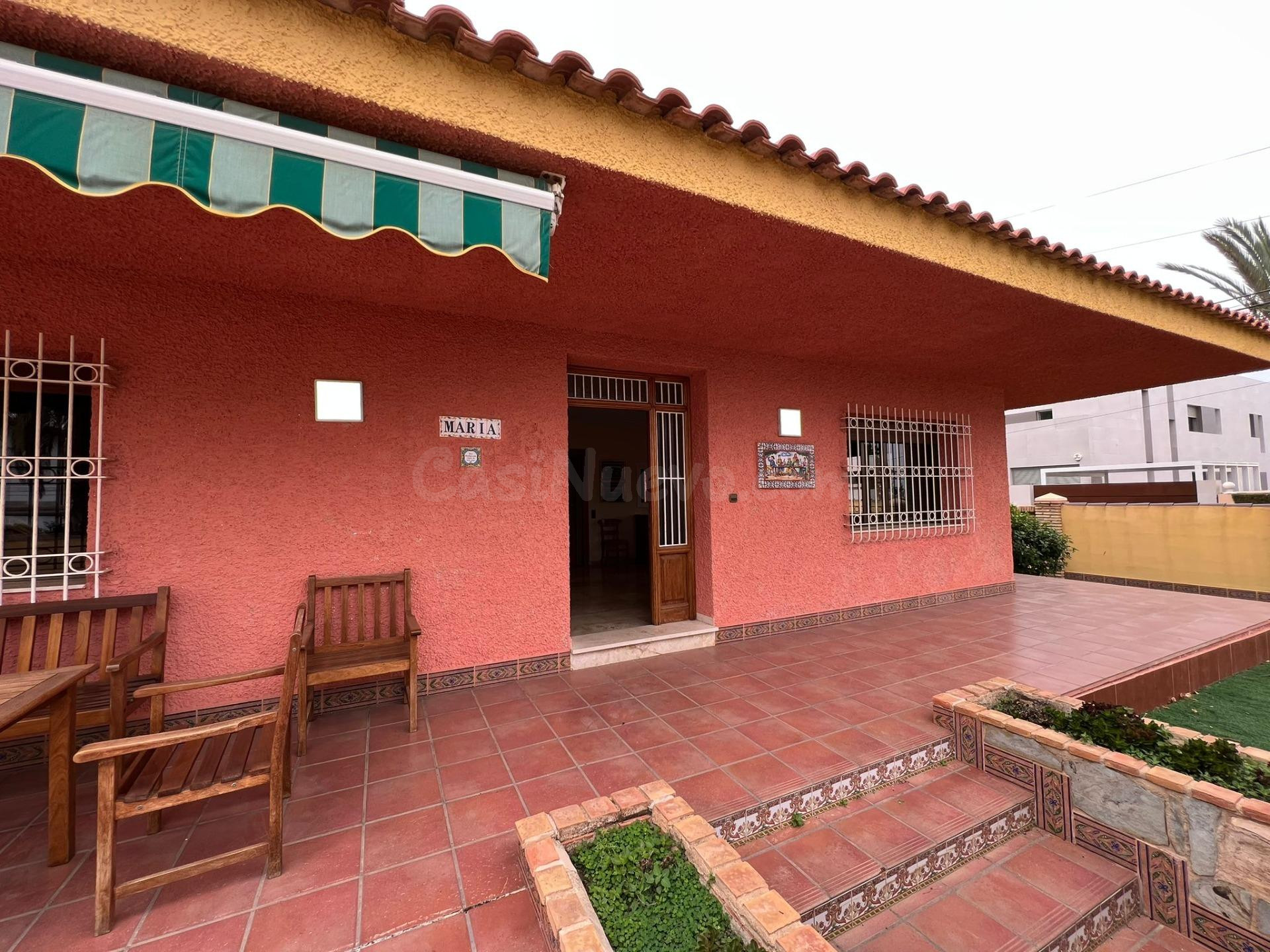 IMPRESIONANTE CHALET DE 5 DORMITORIOS EN CABO ROIG A TAN SOLO 350M DEL MAR!!!! - foto 2