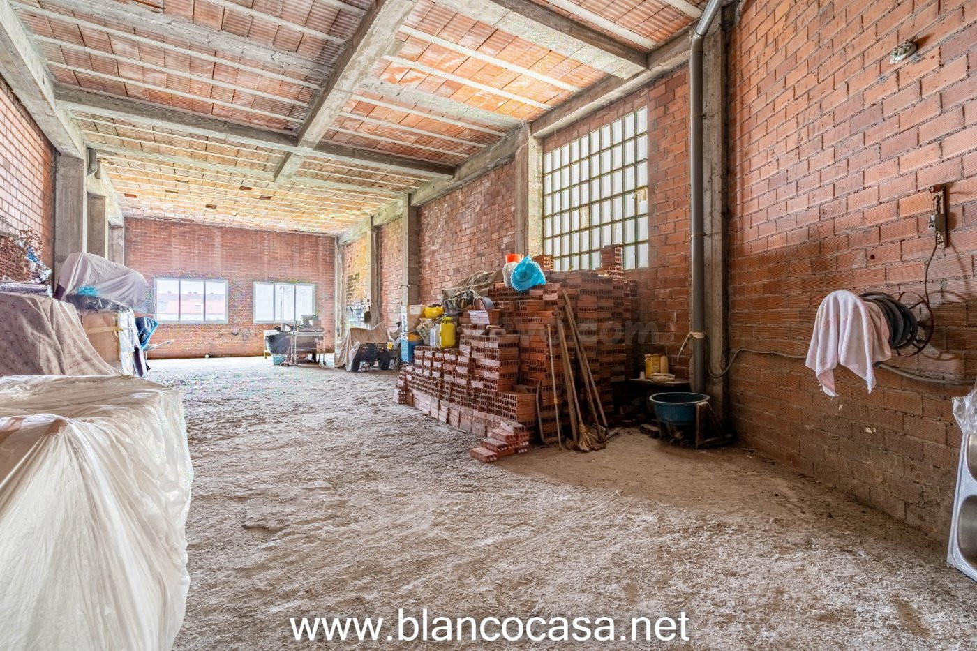 Local Comercial muy bien situado