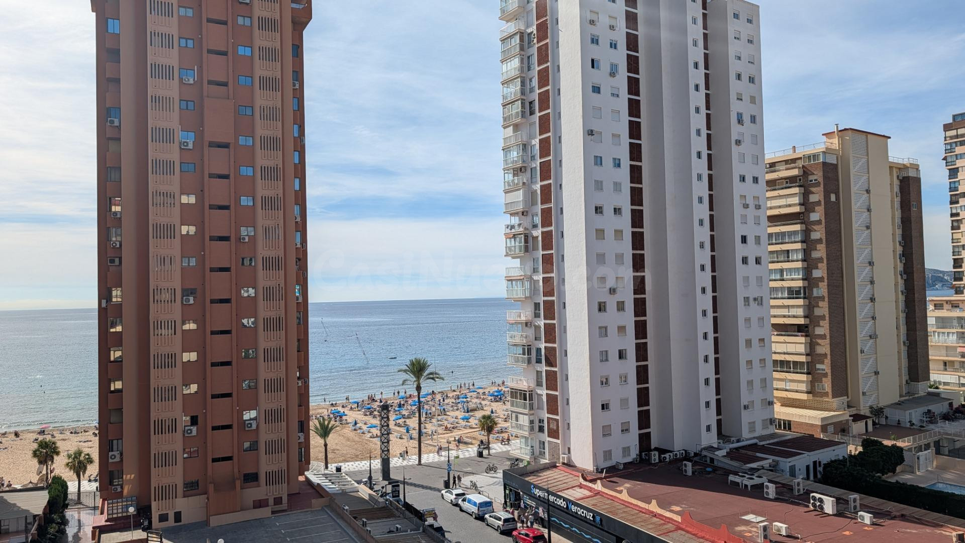 Apartamento de dos habitaciones a un paso de la playa de Levante Benidorm! www.euroloix.com