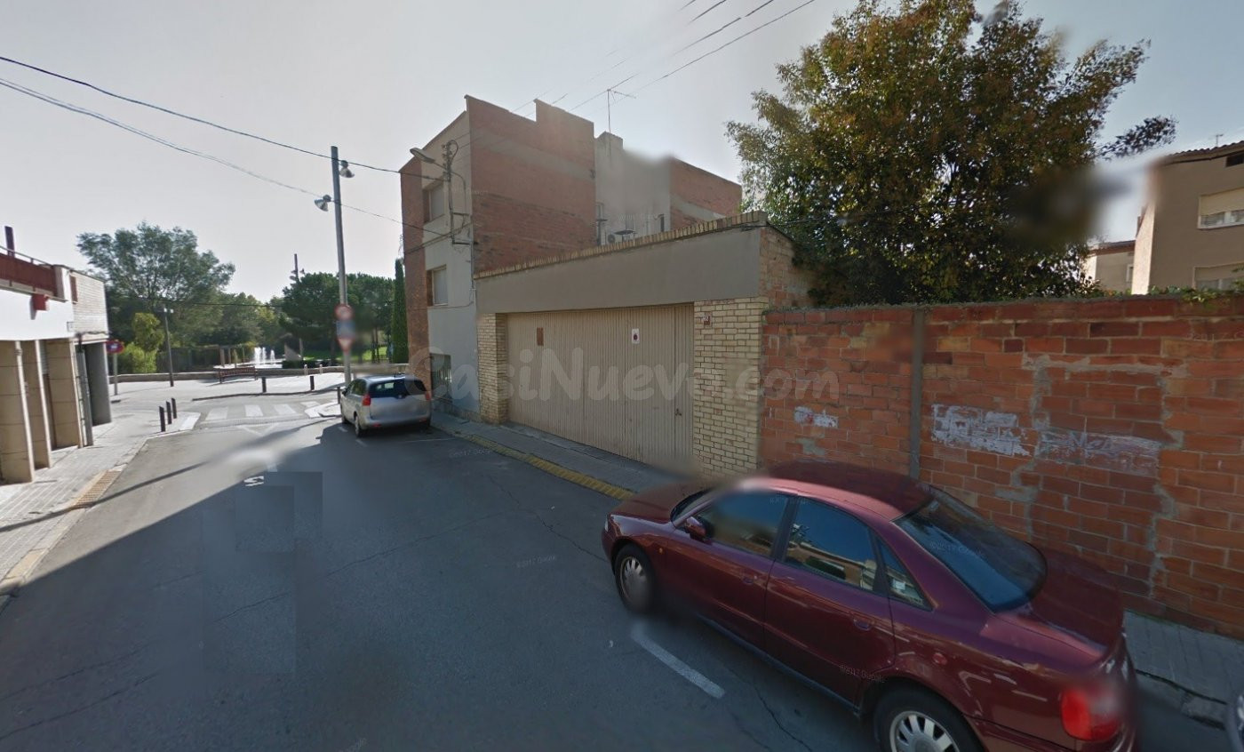 SOLAR EN VENDA A IGUALADA  - POBLE SEC