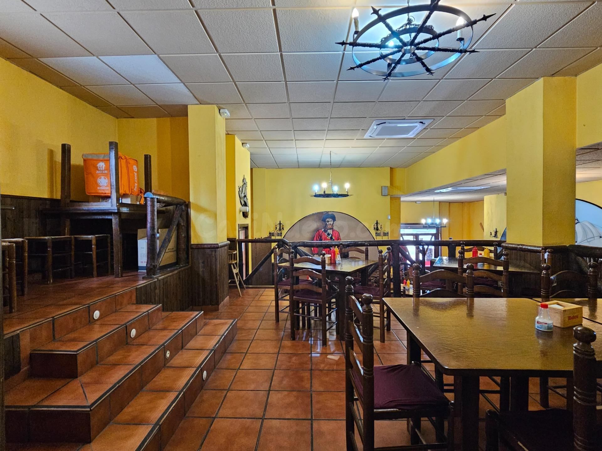 Local Comercial con Licencia de Restaurante en San Vicente del Raspeig
