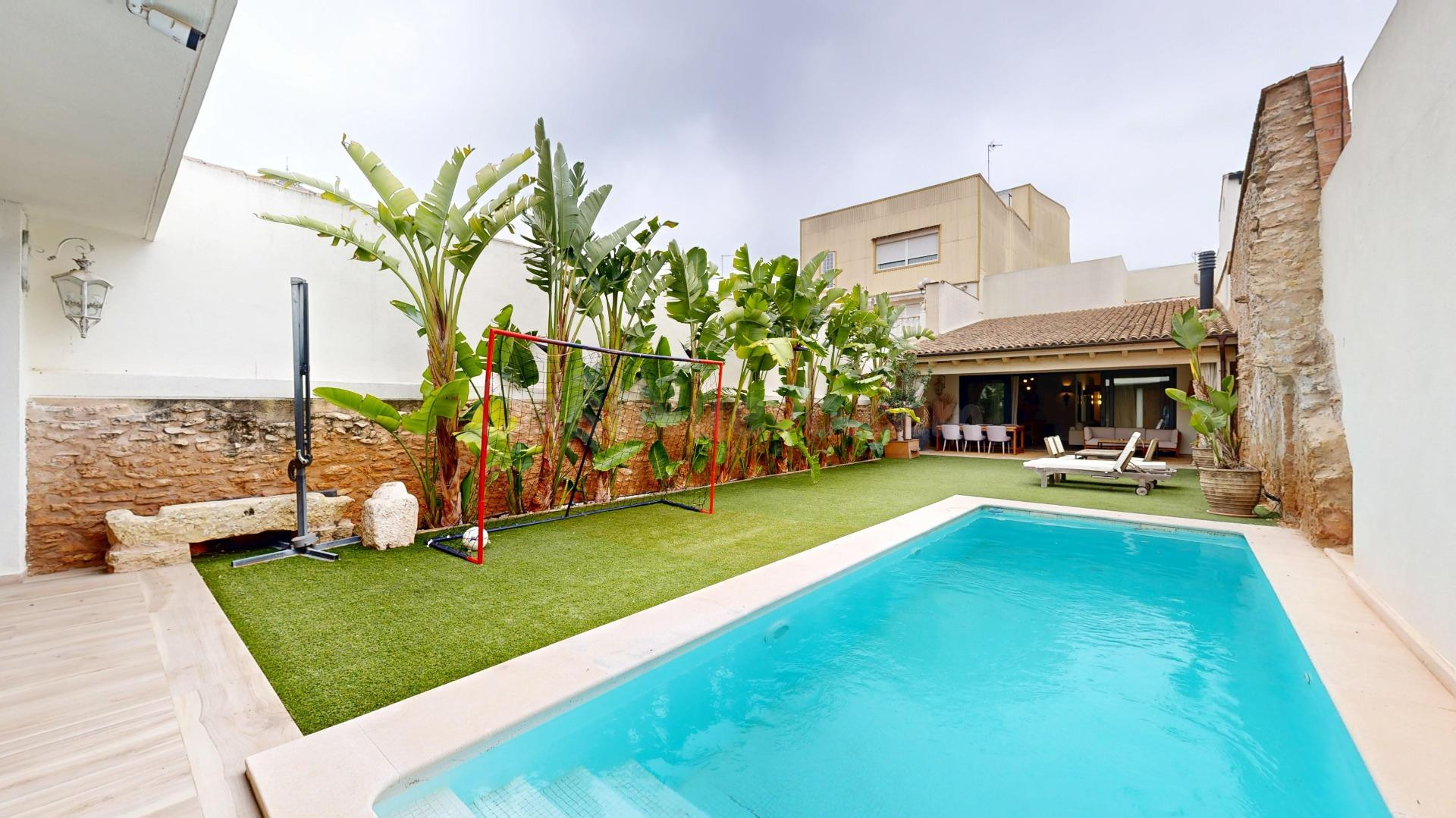 🏡 ¡Descubre la Casa de tus Sueños en Benifaió! 🏡 ALQUILER CO