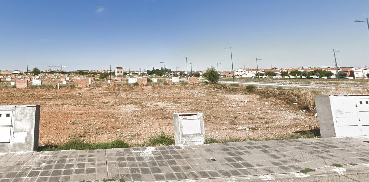 Parcela en Marchamalo