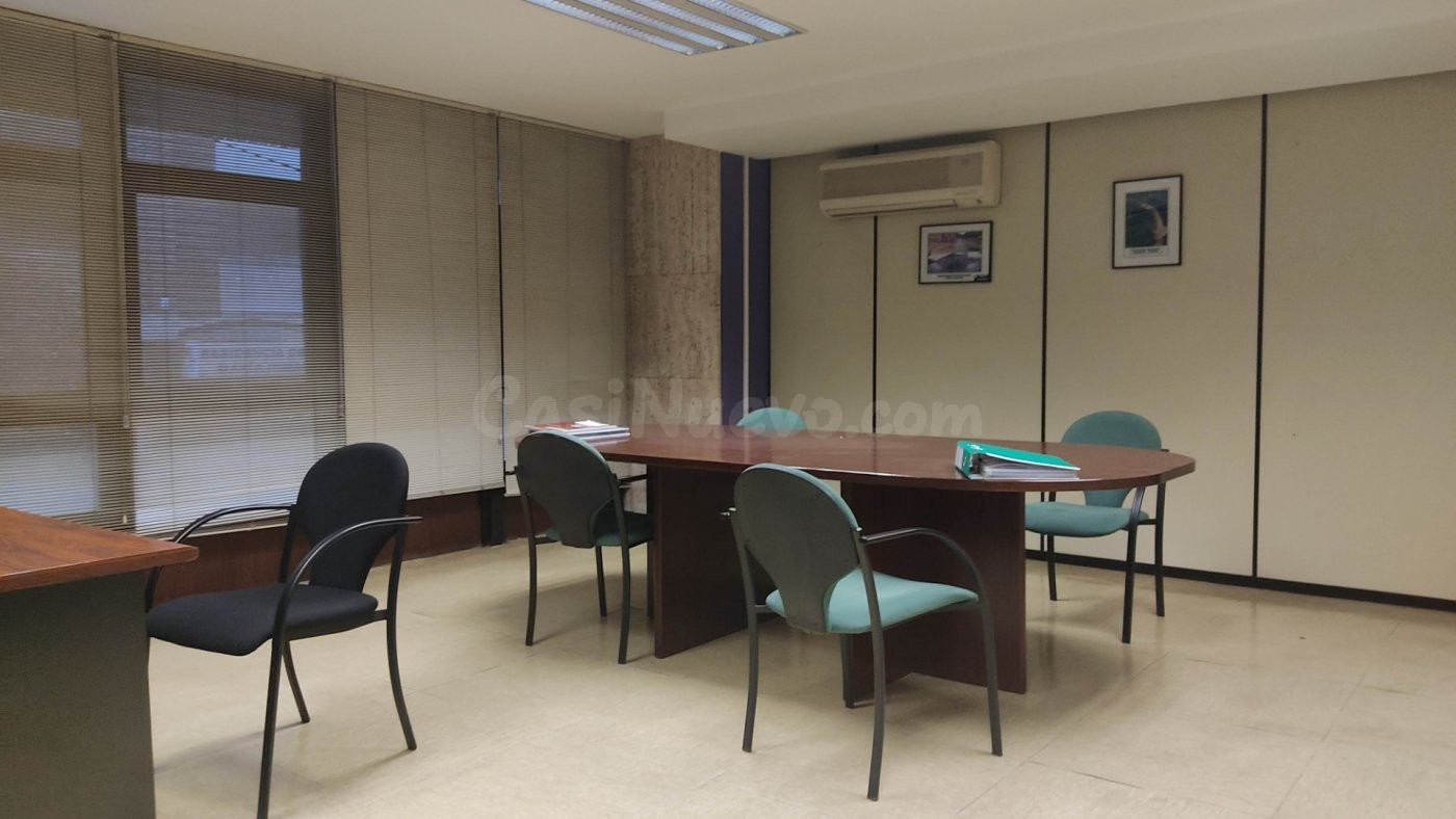 OFICINA EN VENTA, JUNTO A LA PLAZA DE LA UNIVERSIDAD, VALLADOLID