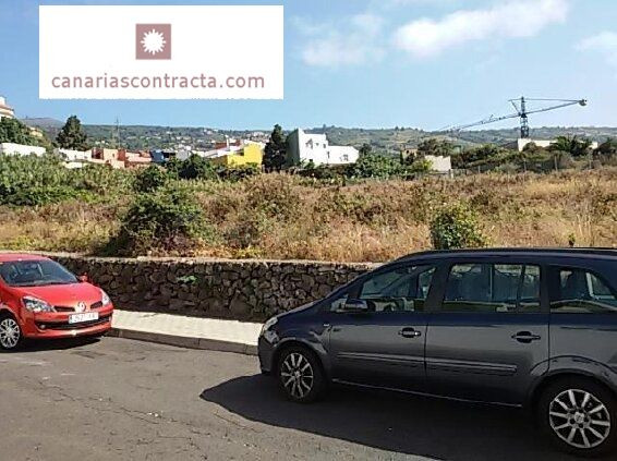 Terreno urbano no consolidado en la Cruz del Teide