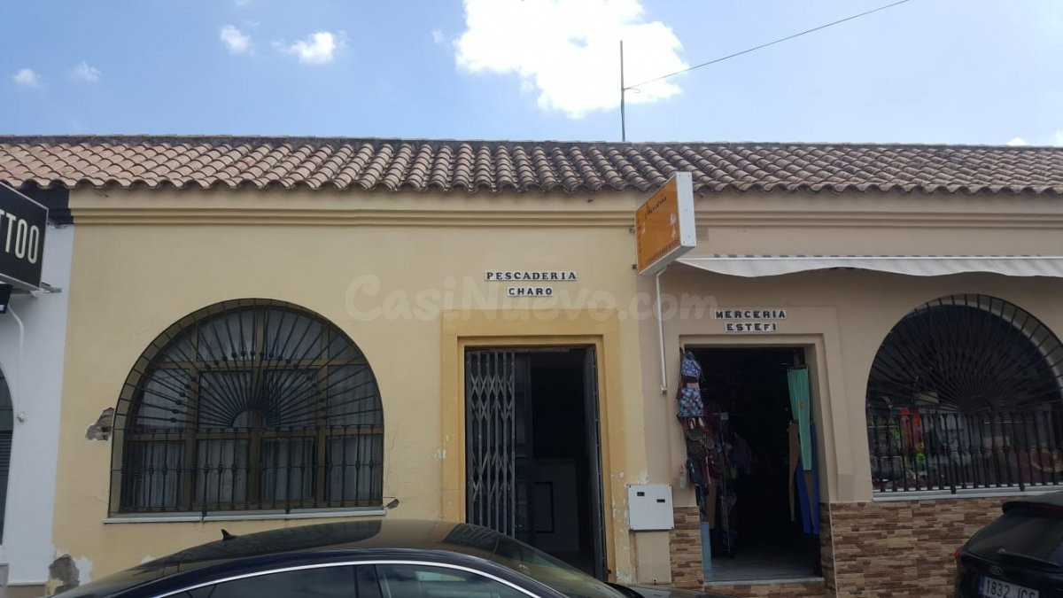 LOCAL COMERCIAL